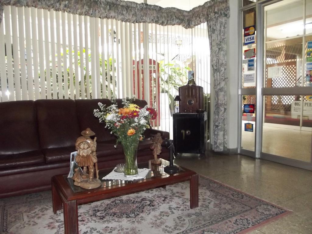 Hostal Gemina Lima Extérieur photo